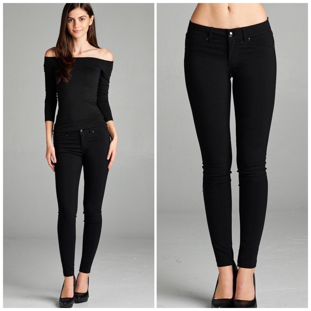 Black 5 Pocket Ponte Skinny Pants - Picture 2 of 3